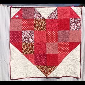 A beautiful heart quilt just in time for Valentine’s Day